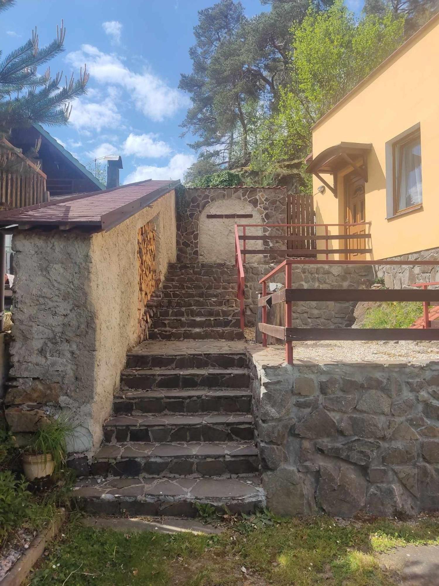 Ubytování Pod hradem Dobronice 111 Esterno foto